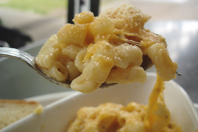Classic Macaroni and Cheese