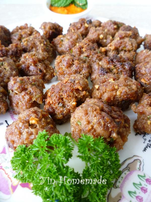 Satay Beef Balls